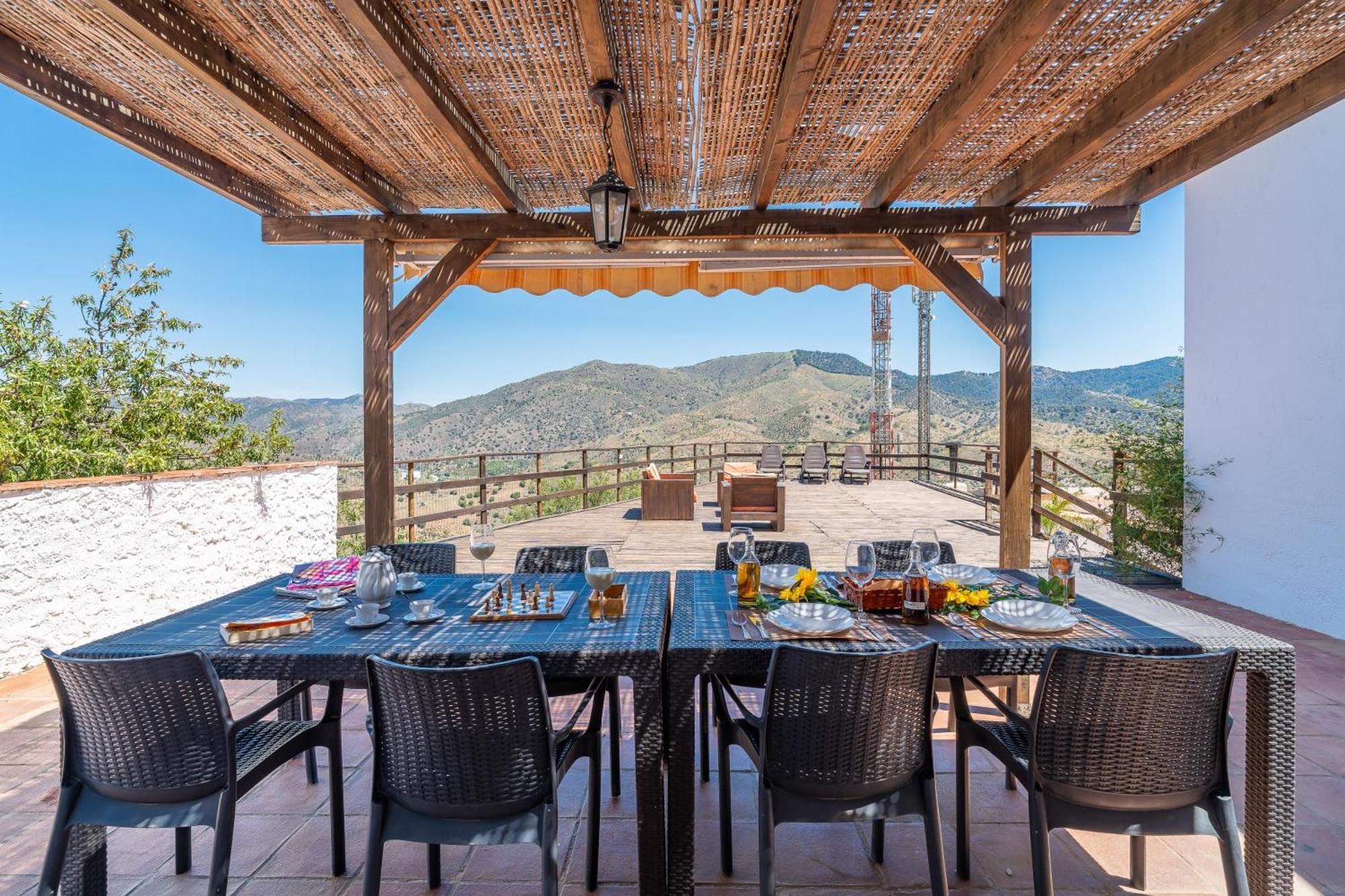 Гостевой дом Complejo Rural El Mirador Малага Экстерьер фото